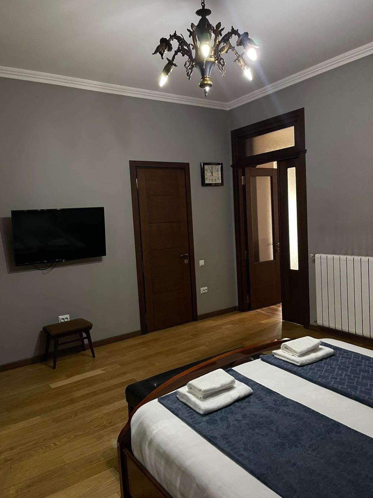 Apartment Anzi Batumi Exterior foto