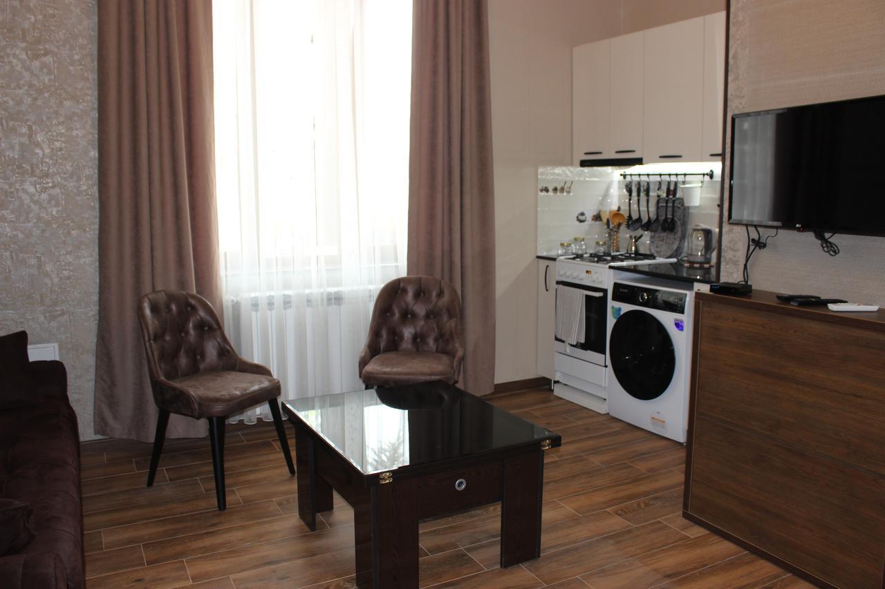 Apartment Anzi Batumi Exterior foto